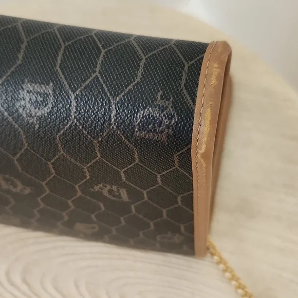 Dior Black and Tan Shoulder Bag - Picture 8 of 10